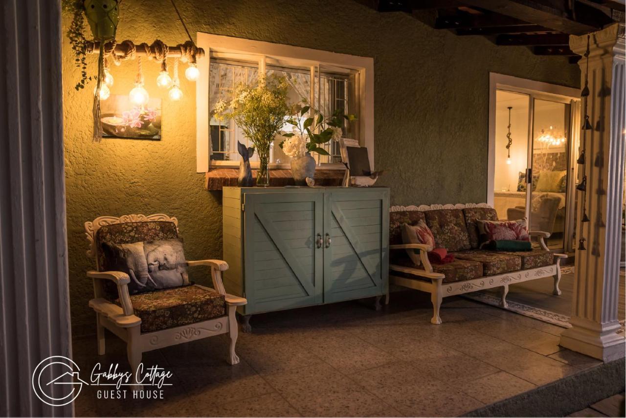 Gabbys Cottage Guesthouse Bloemfontein Eksteriør billede