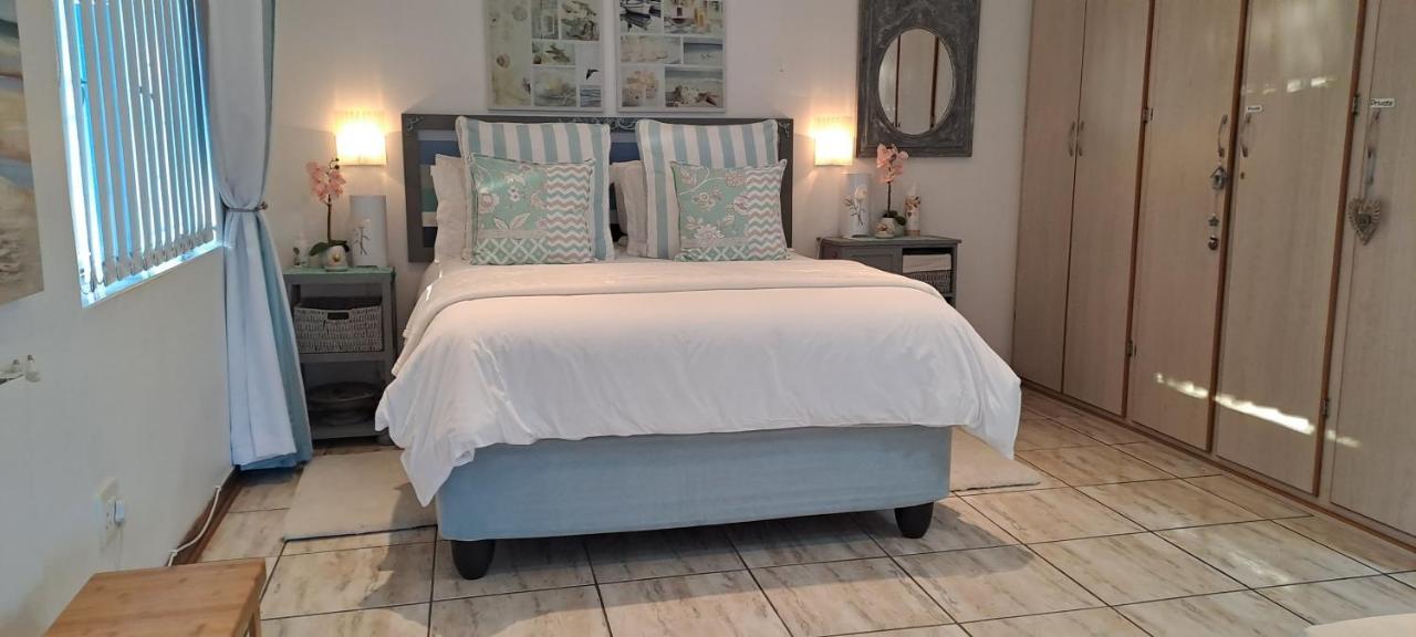 Gabbys Cottage Guesthouse Bloemfontein Eksteriør billede