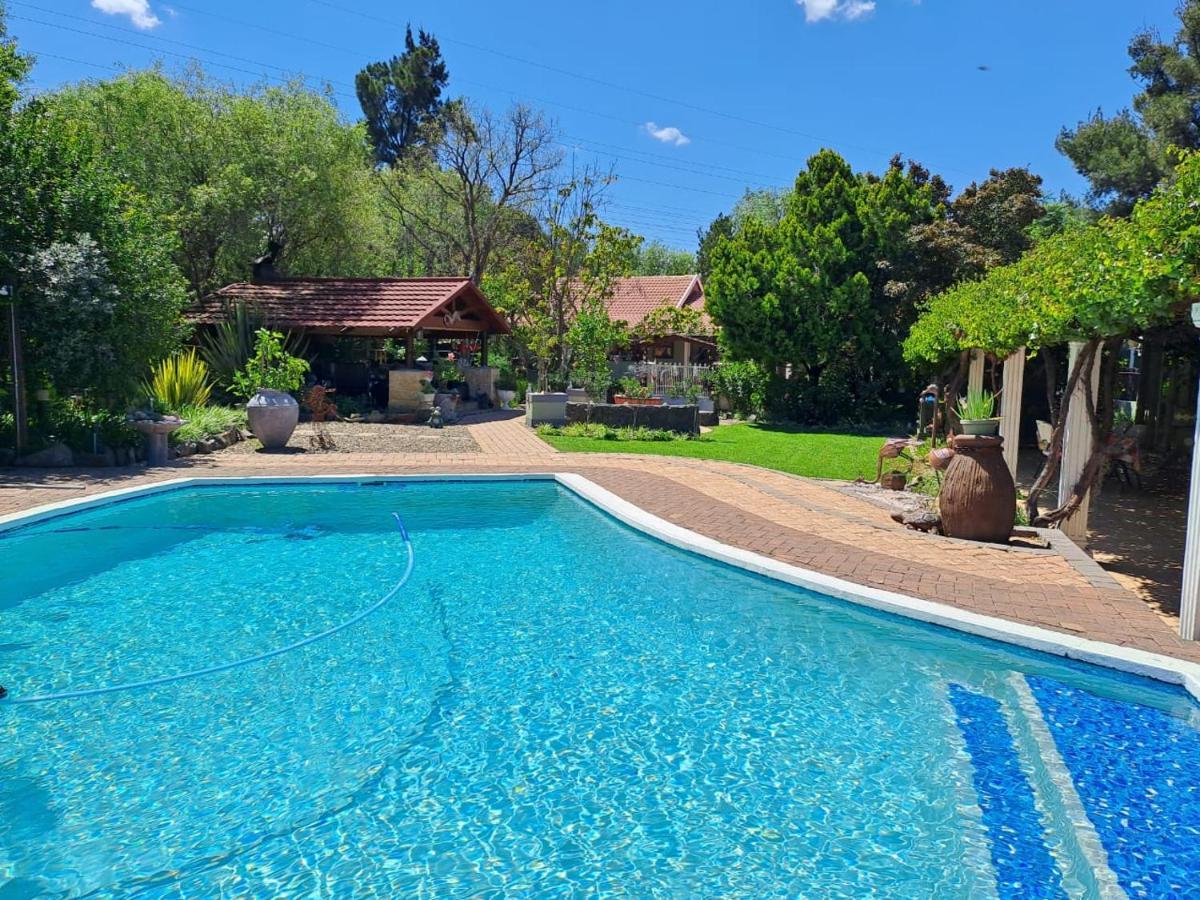Gabbys Cottage Guesthouse Bloemfontein Eksteriør billede